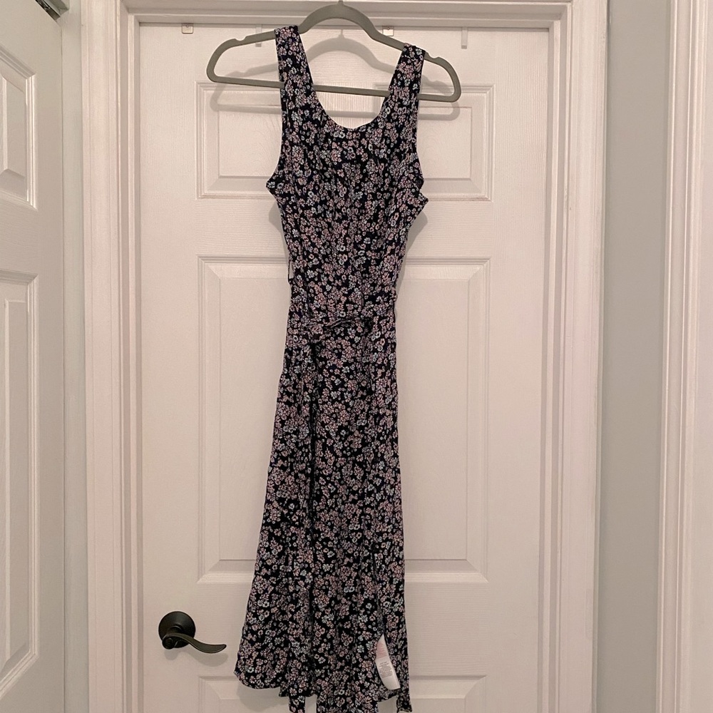 Navy Floral dress - New With Tags